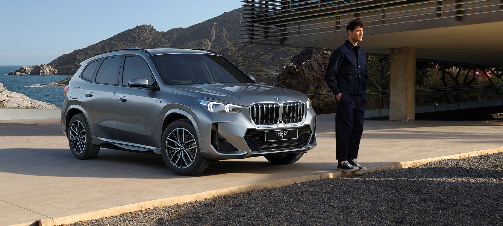 THE FIRST FULLY ELECTRIC BMW iX1